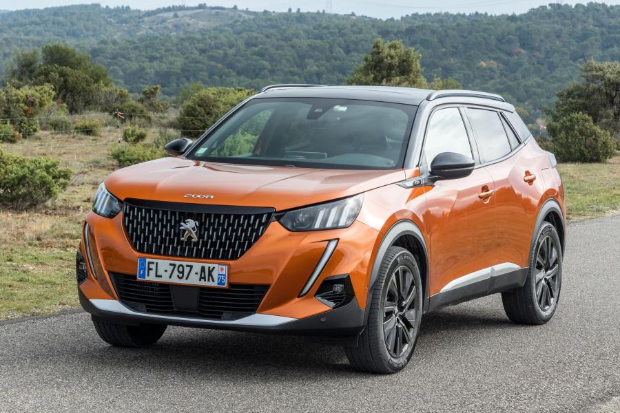  Peugeot 2008 GT 2019 года  (WW) (фото 29 из 45)